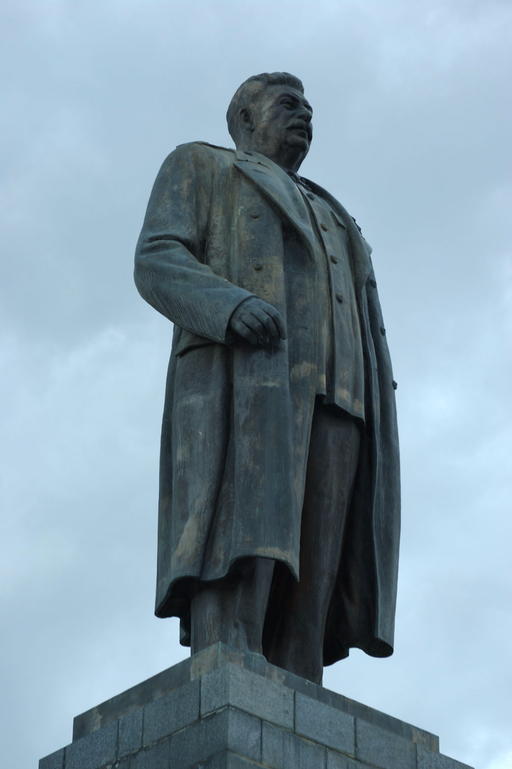 памятник Сталину в Гори